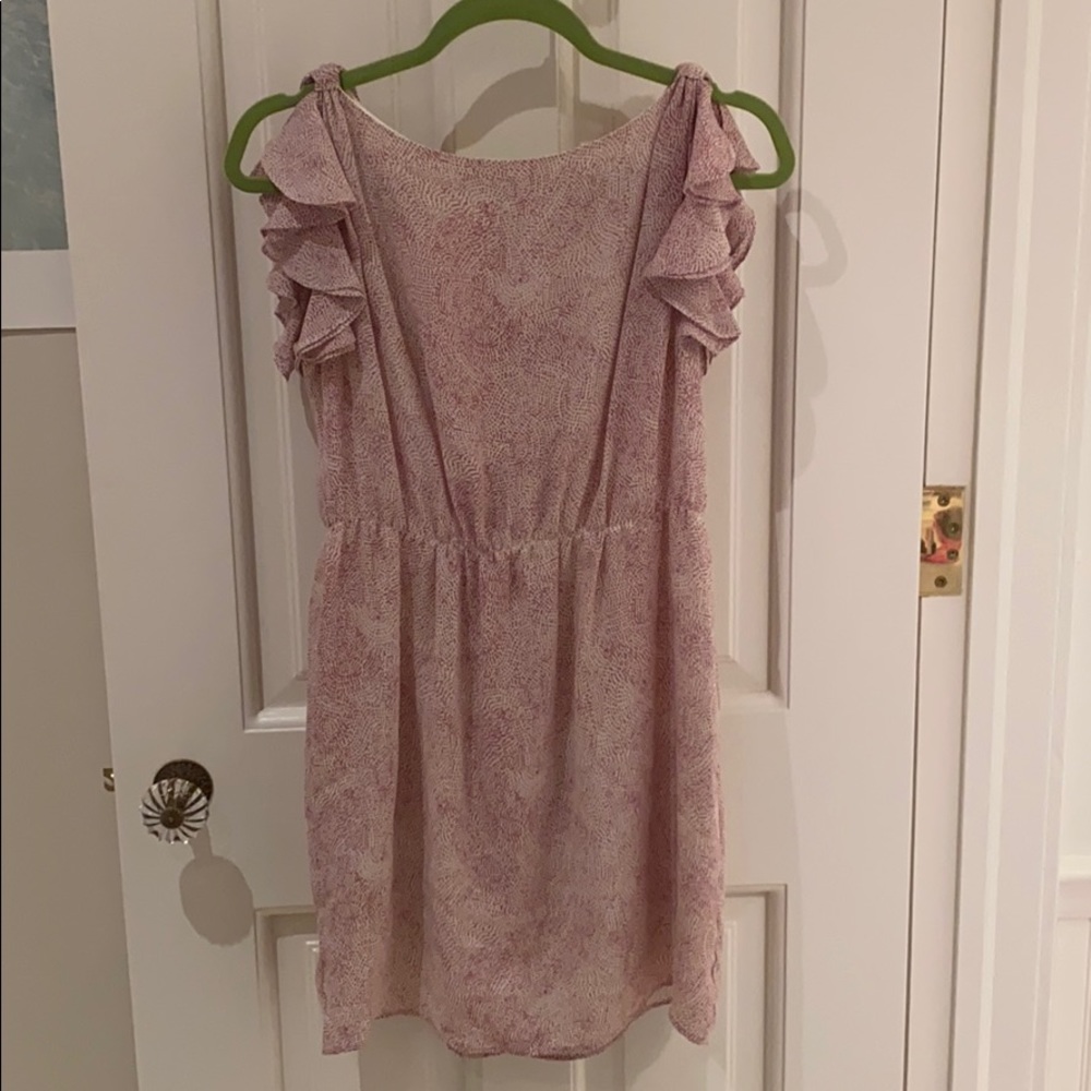 Size 2 Pink Chiffon dress w/ silk lying on inside